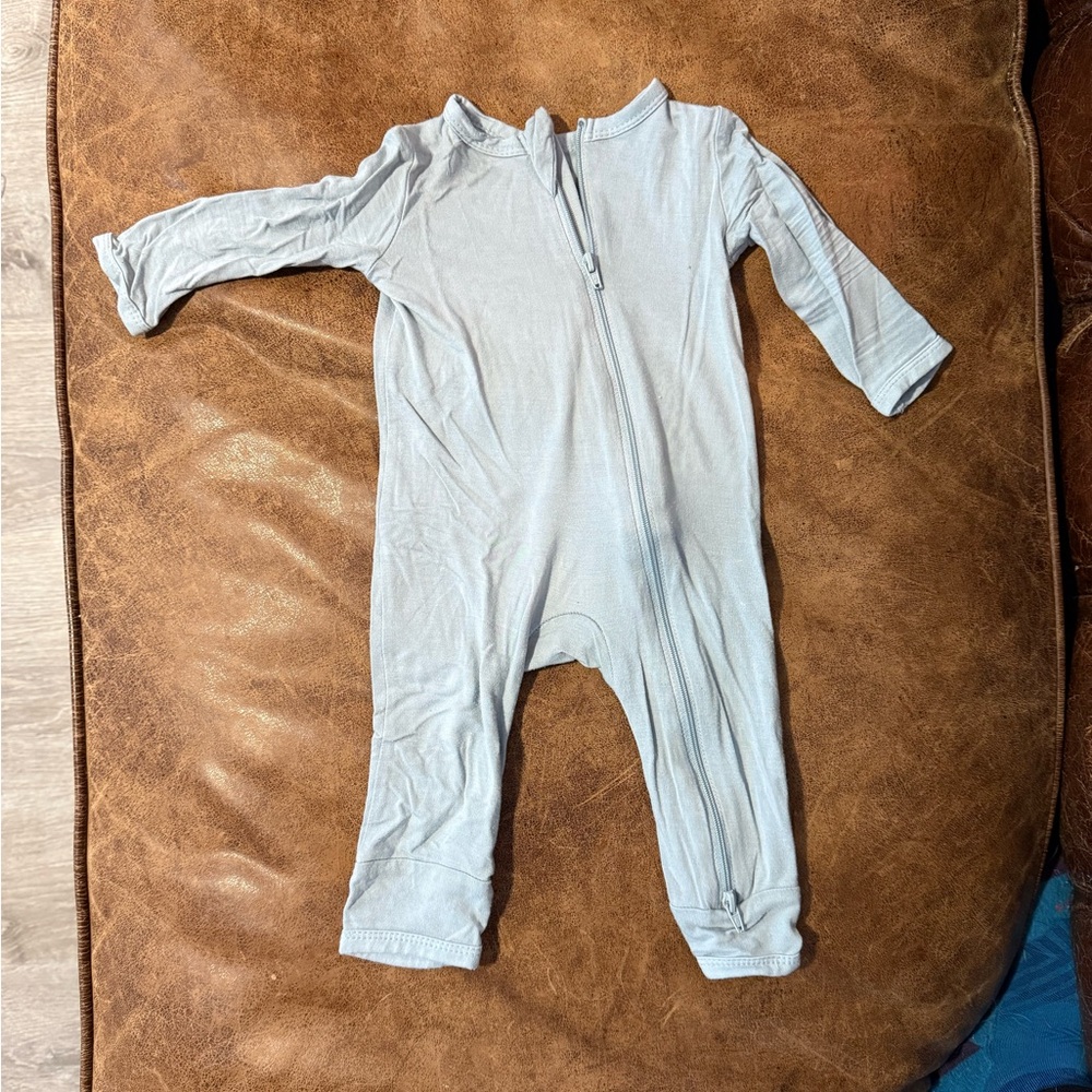 Kyte BABY Zipper Romper